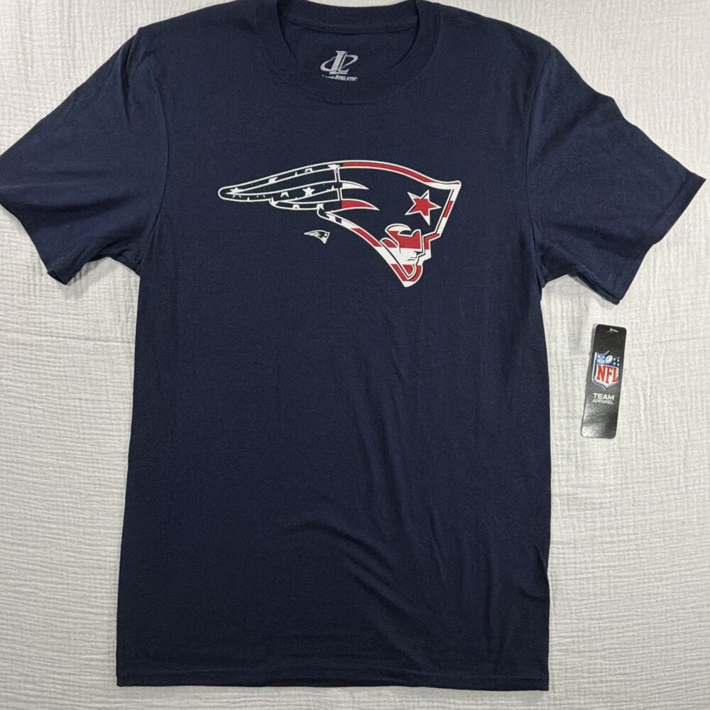 NFL Team Apparel Men's New England Patriots, Men’s Small T-Shirt